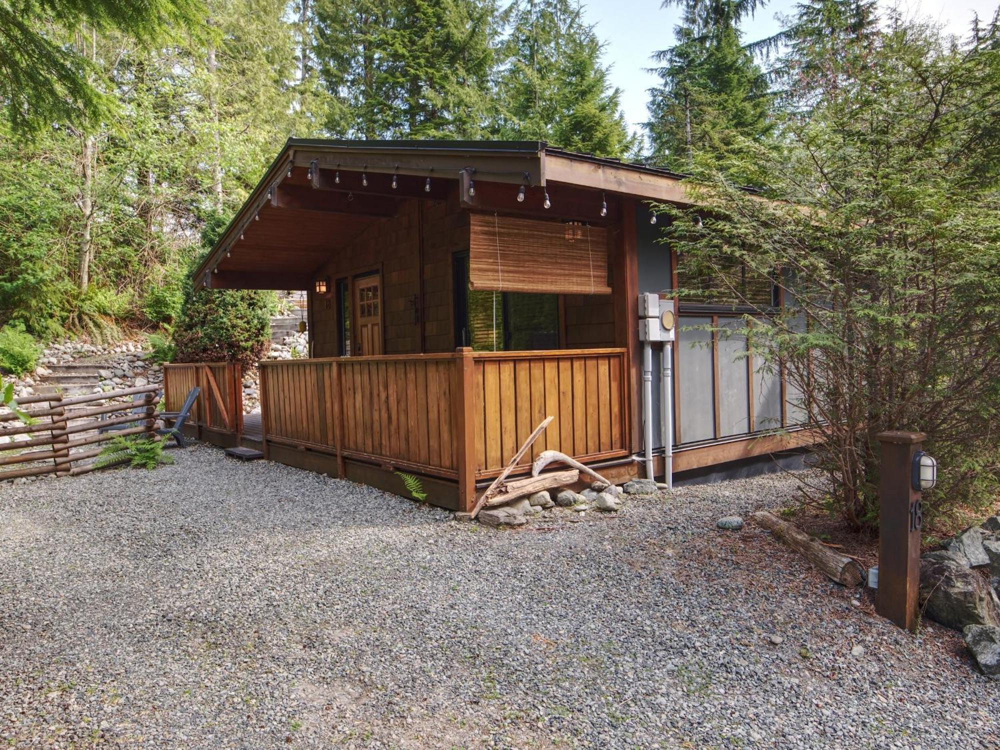Handsome Dan'S Vacation Cottage Rentals Port Renfrew Bilik gambar